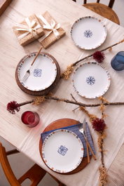 Hermia Juego de Servir Pasteles de Porcelana Azul, 4 Piezas